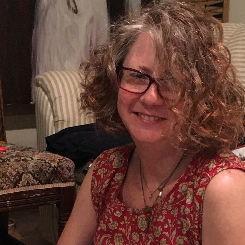 Meet your Posher, Lorie